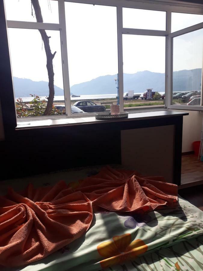 Apartment Ada Kaleh Orsova Ngoại thất bức ảnh