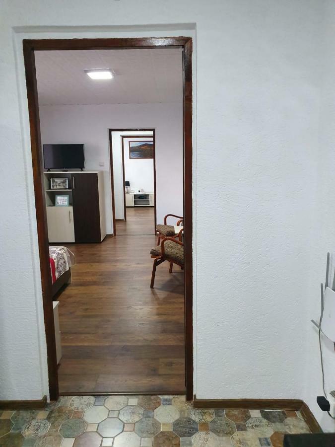 Apartment Ada Kaleh Orsova Ngoại thất bức ảnh