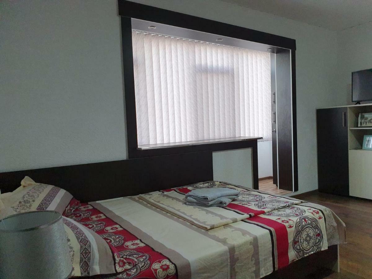 Apartment Ada Kaleh Orsova Ngoại thất bức ảnh