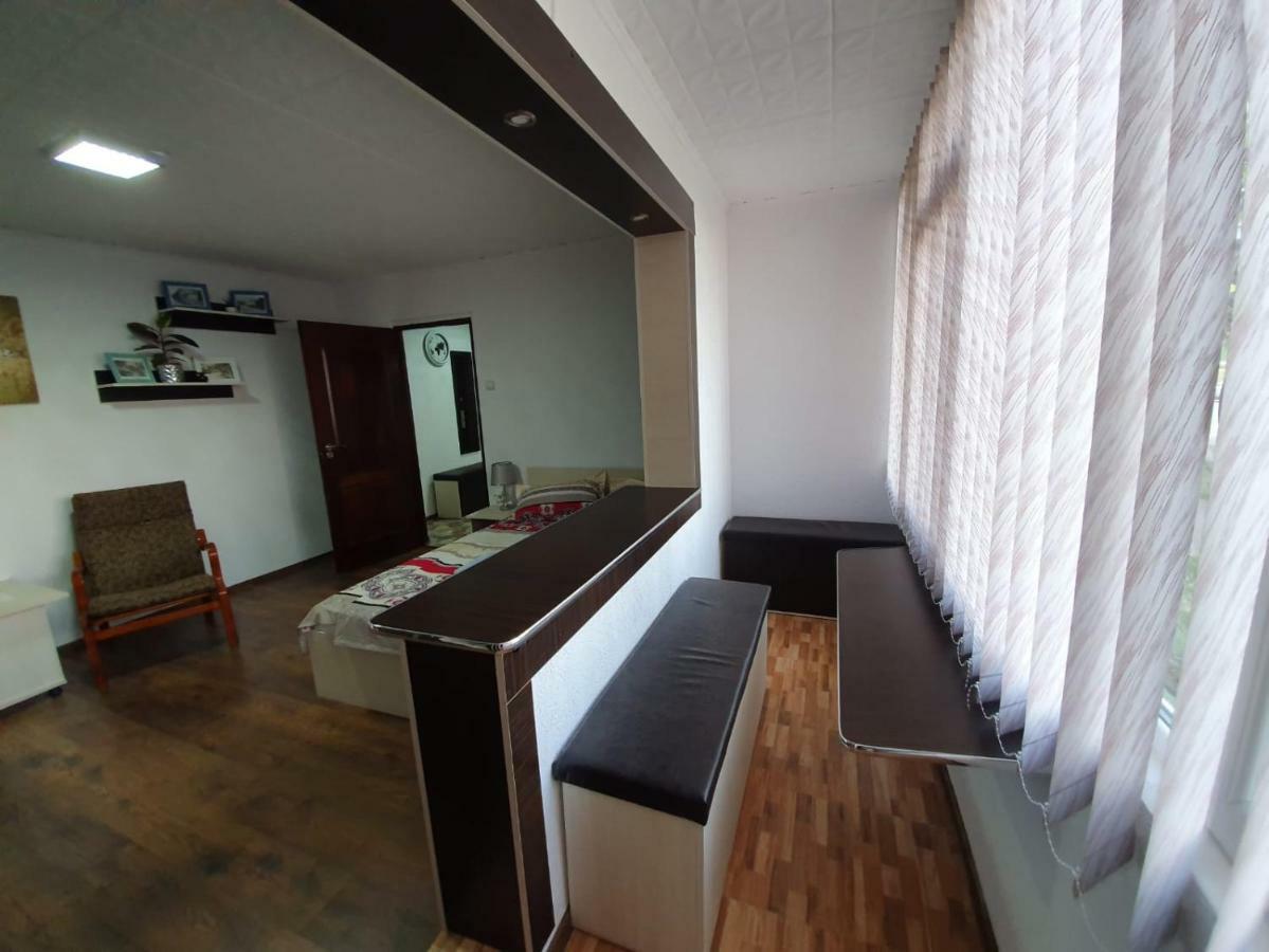 Apartment Ada Kaleh Orsova Ngoại thất bức ảnh